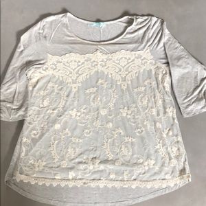 Maurice’s grey embroidered top XXL